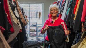 89-year-old woman volunteers her time at St. Vincent De Paul Society in Medford, NJ