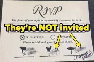 16 Infuriating Screenshots Of Selfish People Literally Ruining Other People's Weddings