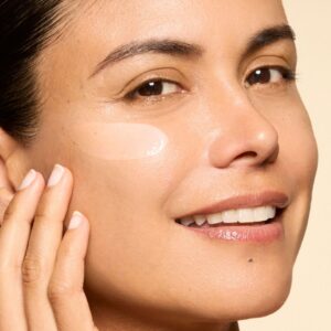 Jessica Alba Honest Beauty Vitamin C Serum, Moisturizer on Sale 