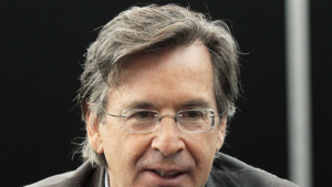 ‘Lizzie McGuire’ Dad Robert Carradine Died in Hospital