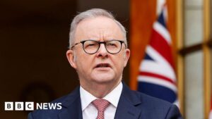 Australia PM heckled at Sydney mosque Ramadan event