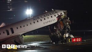 'Like the plane got cut in half': Eyewitnesses describe chaos of LaGuardia crash